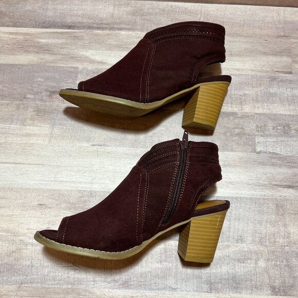 Sonoma Chic Stylish Burgundy Peep Toe Ankle Boots with Block Heel 6.5M Textile - Picture 8 of 11